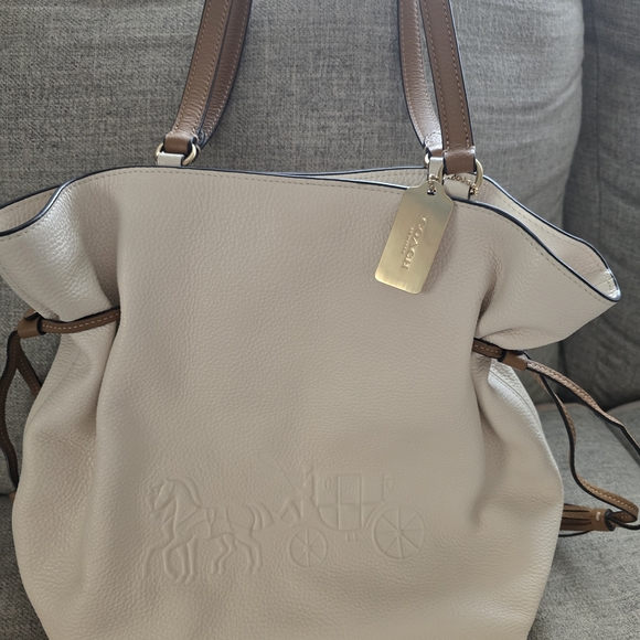 Coach Cream Leather Tote Bag - Picture 1 of 5